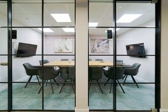 265-269 Wimbledon Park Rd, London for lease Interior Photo- Image 2 of 8