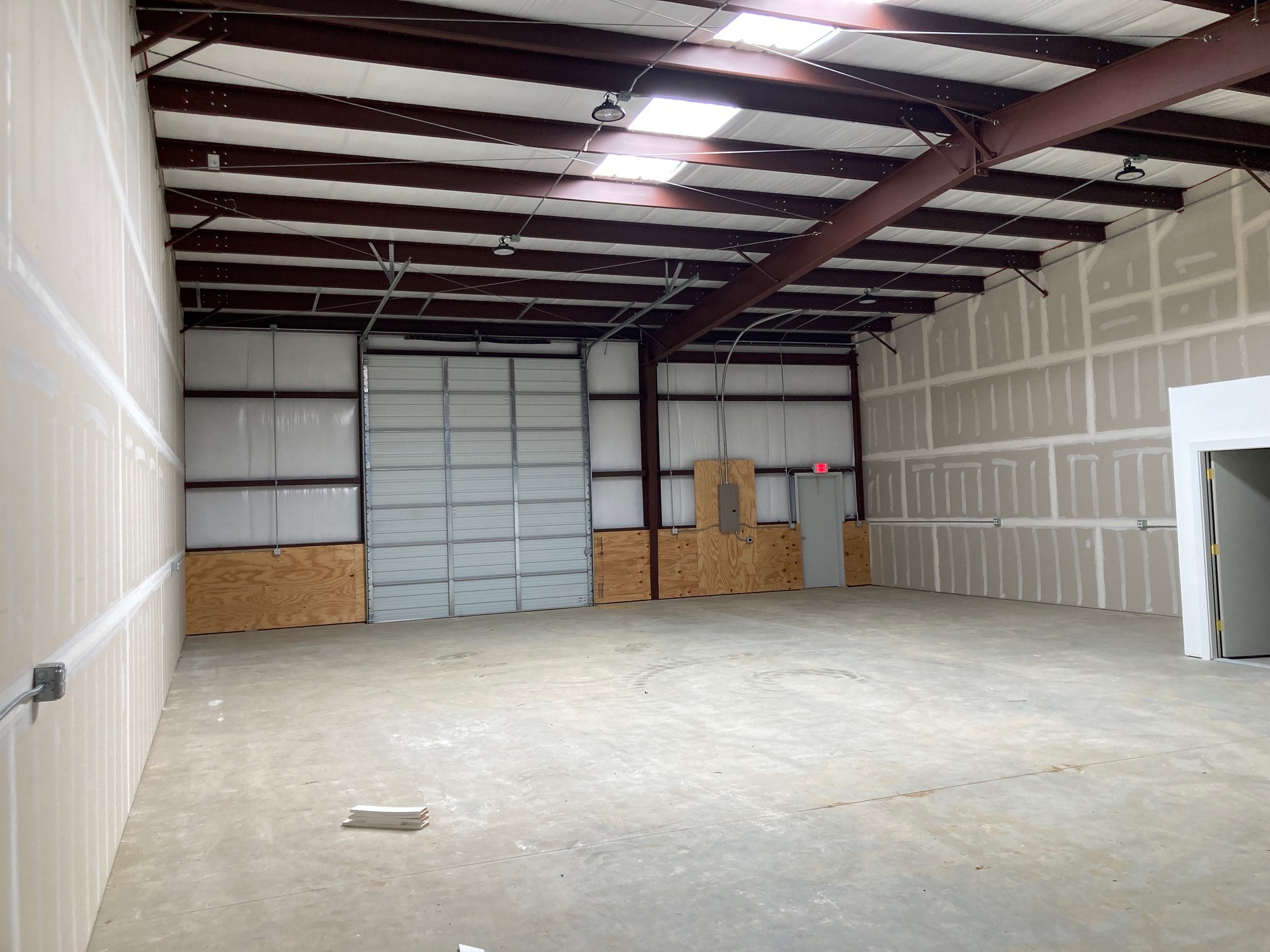 4580 J D Mouser Pky, Alvarado, TX for lease Building Photo- Image 1 of 3