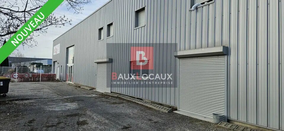 Flex in Carpentras for lease Building Photo- Image 1 of 8