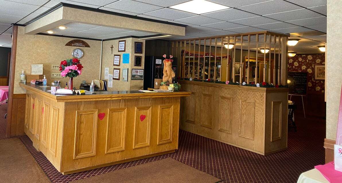 17089 Boot Jack Rd, Ridgway, PA 15853 The Royal Inn