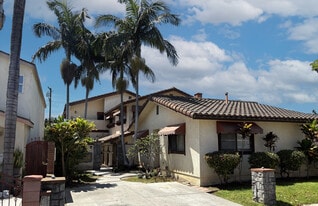 246 E Hullett St, Long Beach CA - Convenience Store