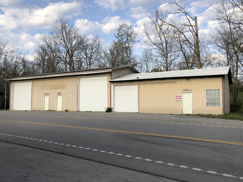 4951 Levee Rd, Mount Sterling, KY for sale - Primary Photo - Image 1 of 1