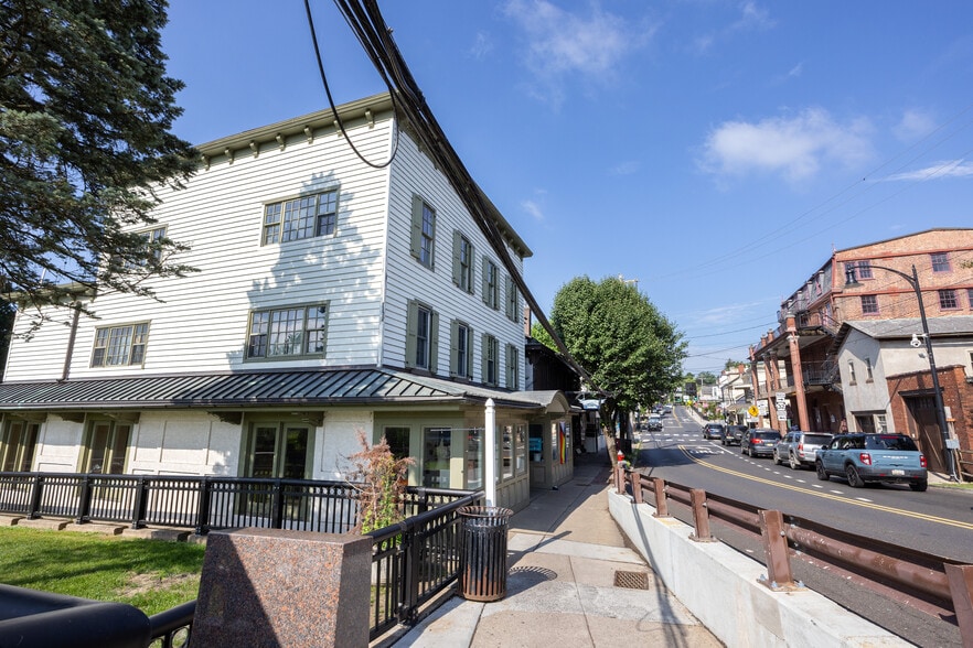 15 E Bridge St, New Hope, PA for sale - Building Photo - Image 3 of 27