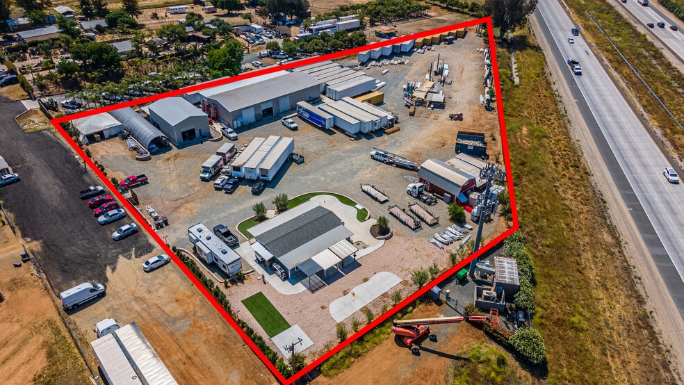 23305 Peggy Ln, Wildomar, CA for sale - Building Photo - Image 3 of 9