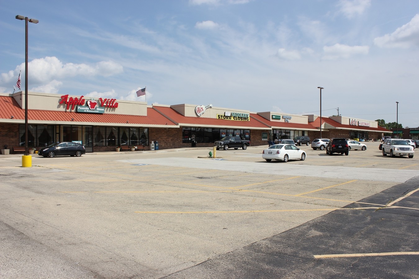 1901 W Wilson St, Batavia, IL 60510 - Ace Hardware | LoopNet