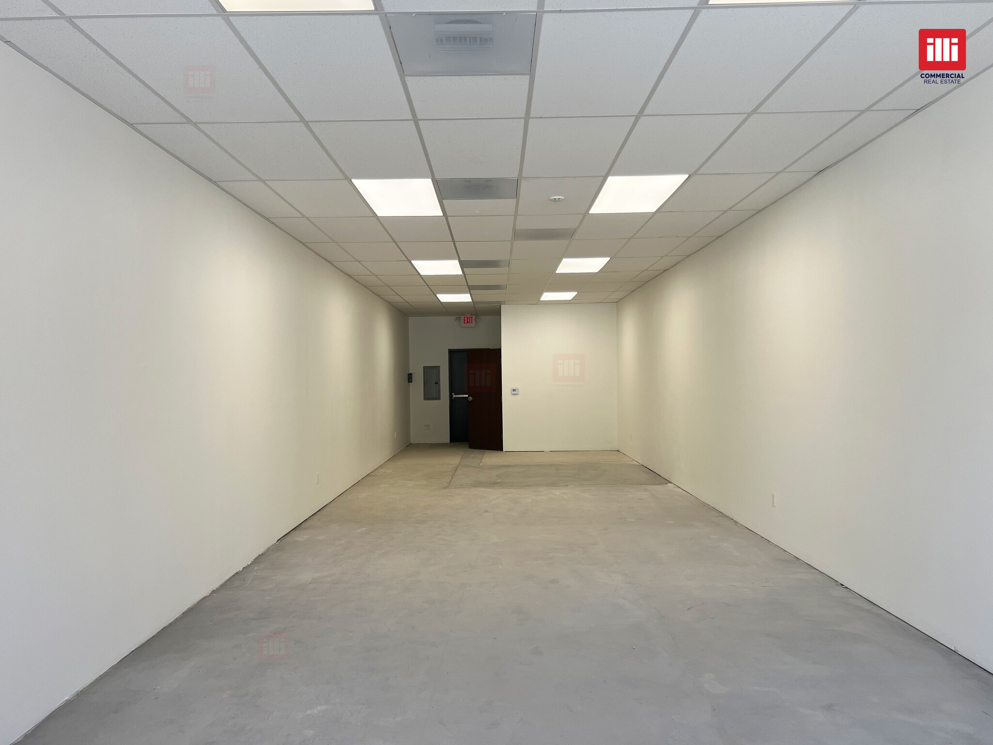 650-728 N Moorpark Rd, Thousand Oaks, CA for lease Interior Photo- Image 1 of 1