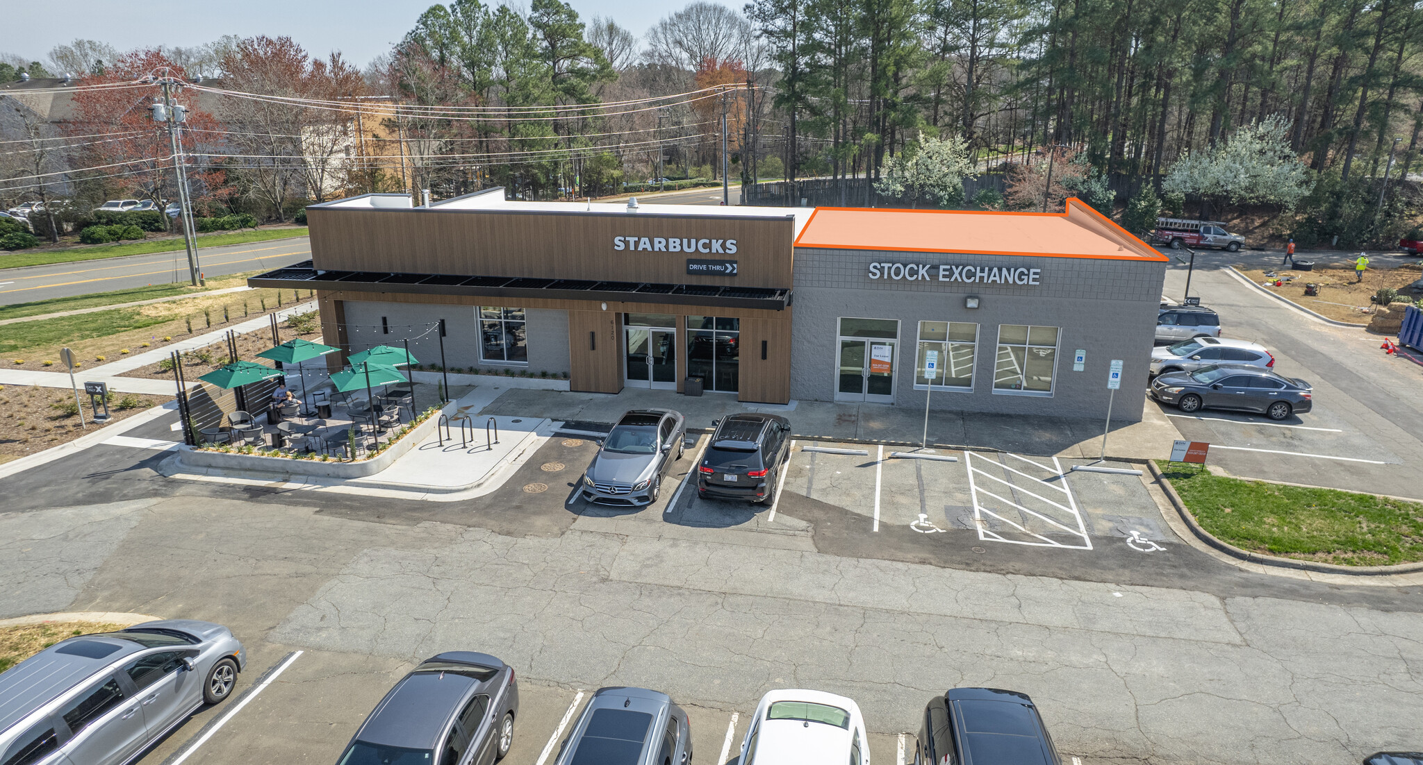 6118 Farrington Rd, Chapel Hill, NC for lease Building Photo- Image 1 of 6