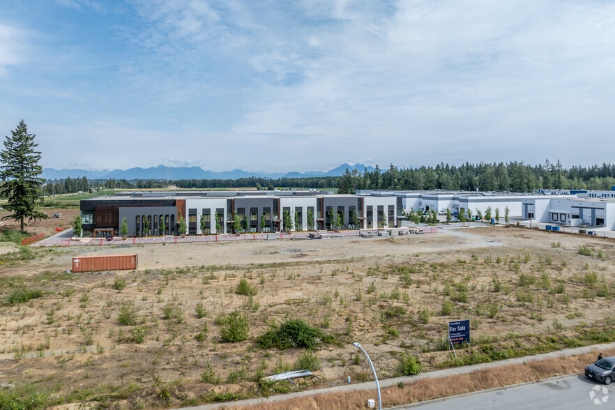 19333-19339 34A Av, Surrey, BC for sale - Primary Photo - Image 1 of 4