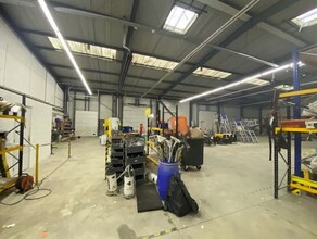 Flex in Aix-en-Provence for lease Interior Photo- Image 1 of 1