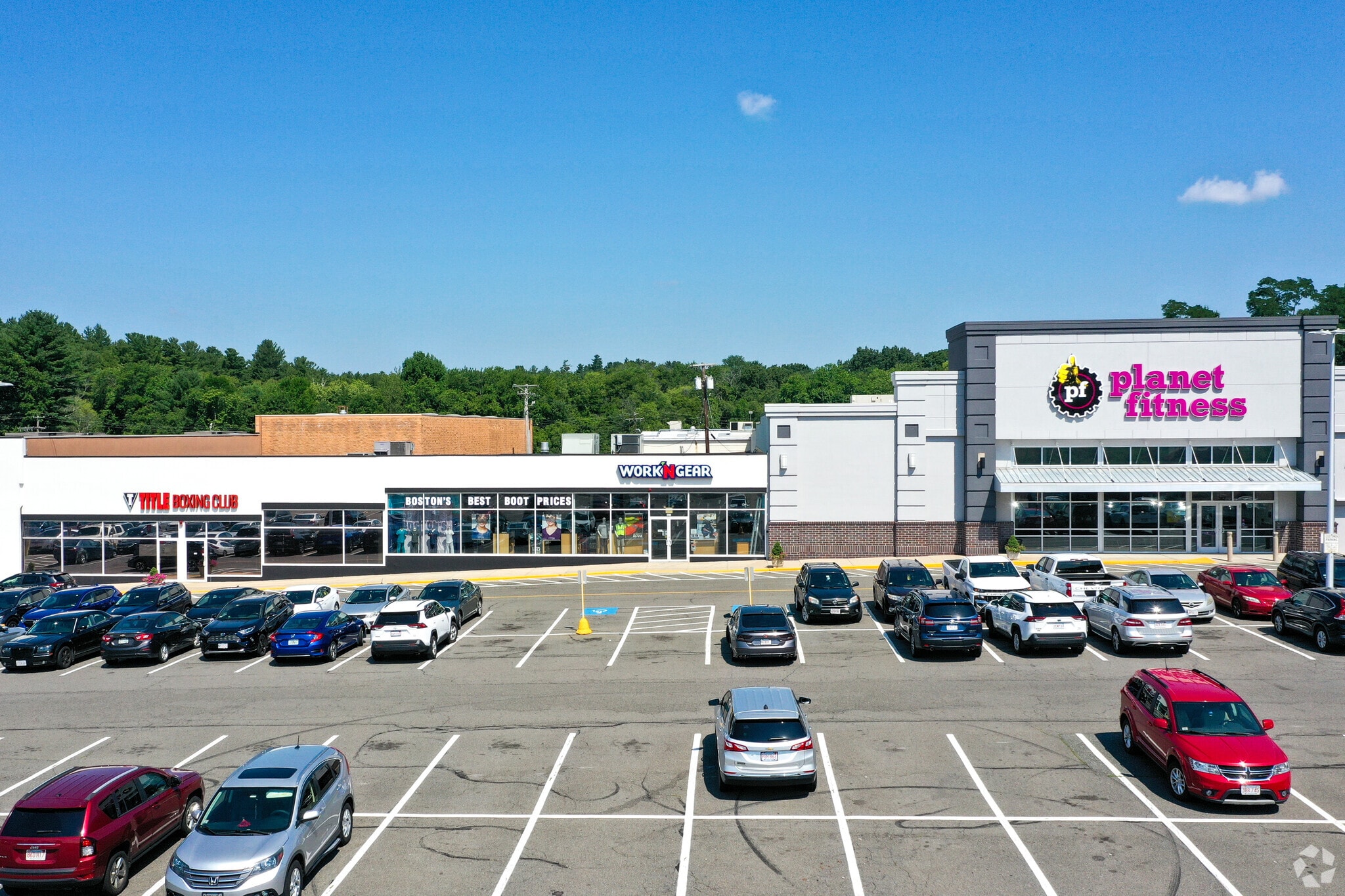 325-359 Broadway, Saugus, MA for lease Building Photo- Image 1 of 5