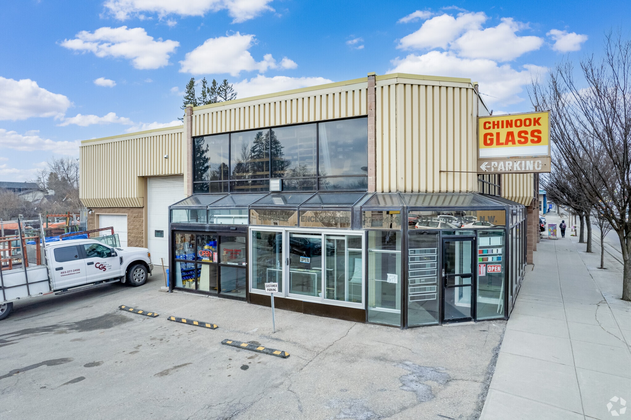 321 16 Ave NW, Calgary, AB for sale Primary Photo- Image 1 of 5