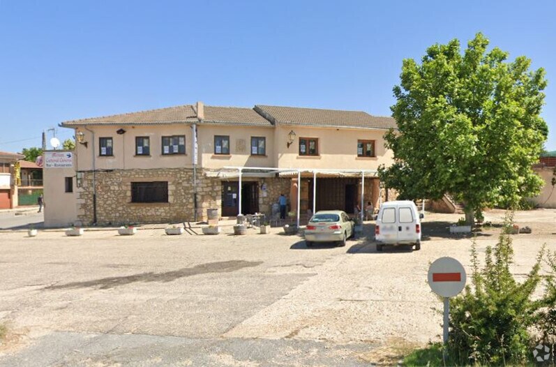 Calle Bayona, 44, Boceguillas, Segovia for sale - Building Photo - Image 3 of 16