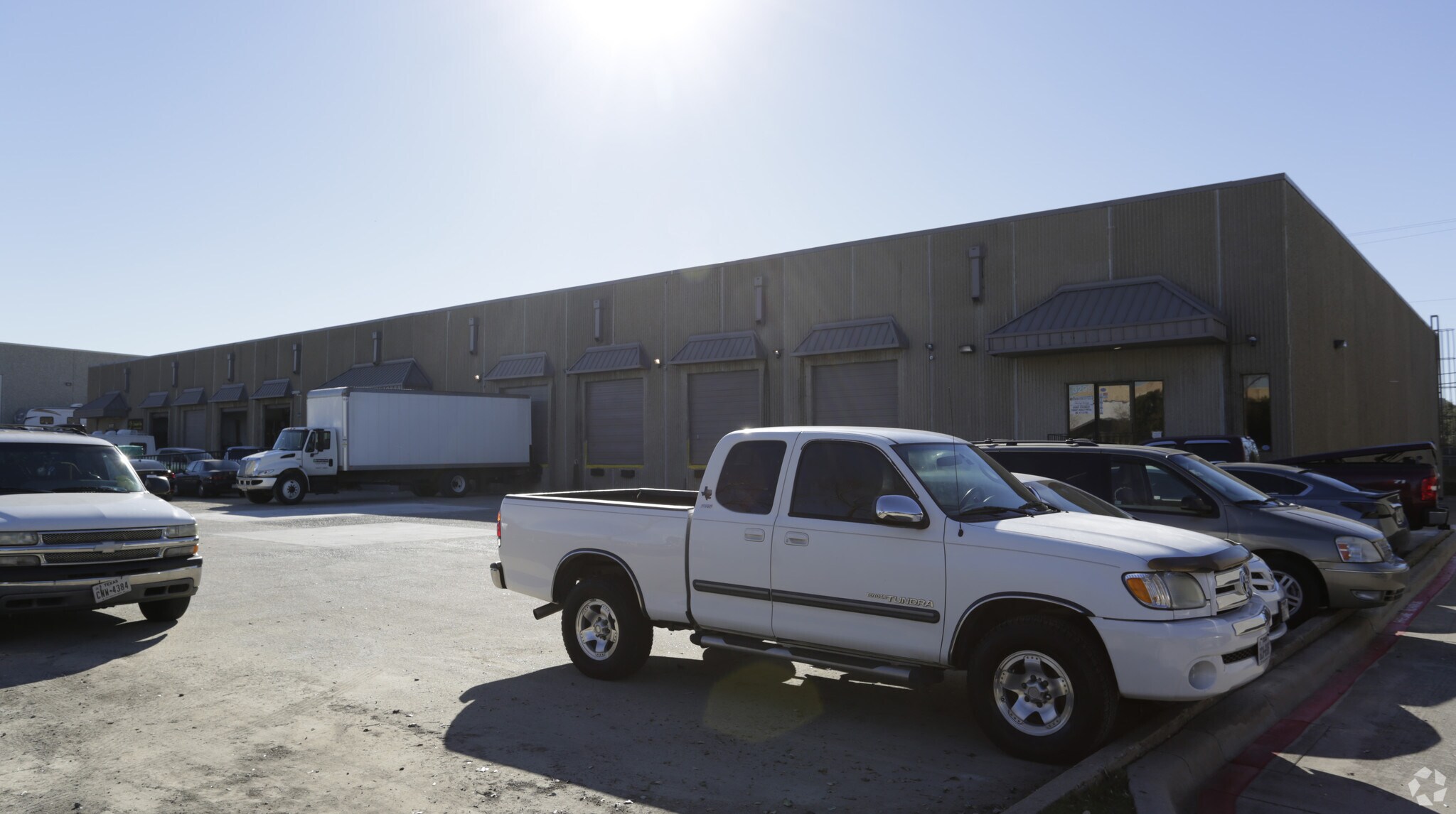 3208-3214 Skylane Dr, Carrollton, TX for sale Primary Photo- Image 1 of 1