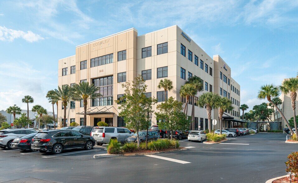 1641 Worthington Rd, West Palm Beach, FL 33409 EcoPlex Hurricane resistant & eco friendly