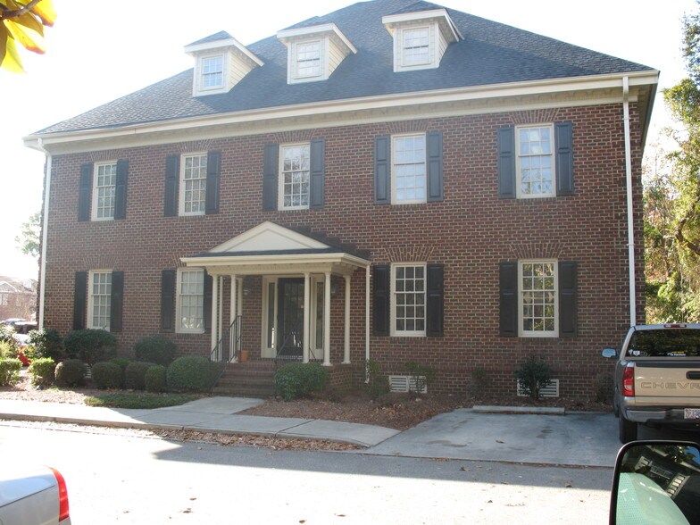 3804 Park Ave, Wilmington, NC 28403