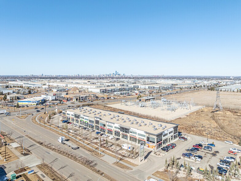 4914-4962 Roper Rd NW, Edmonton, AB for sale - Aerial - Image 2 of 15