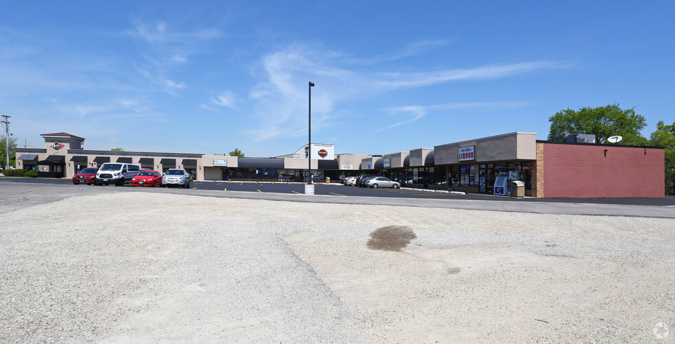 Dealership & Retail Strip Center - Palatine, IL for Sale | LoopNet