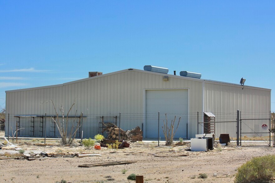 4242 Lear Ave, Twentynine Palms, CA for sale - Primary Photo - Image 1 of 1