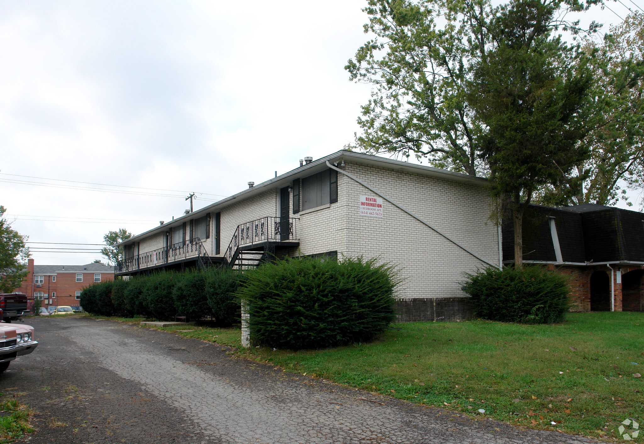 667 Riverview Dr, Columbus, OH for sale Primary Photo- Image 1 of 3