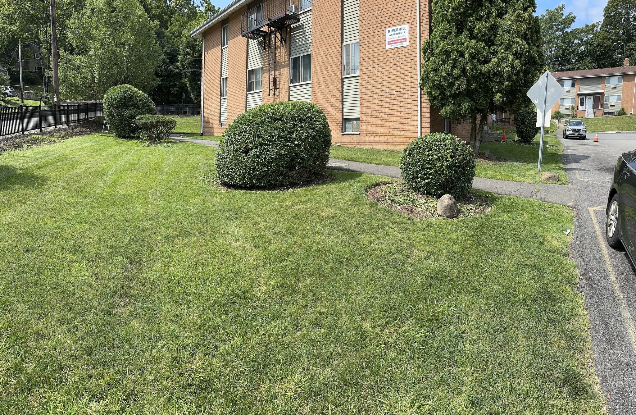 18 Waldron Ave, Nyack, NY 10960 1618 Waldron Avenue, West Nyack, NY