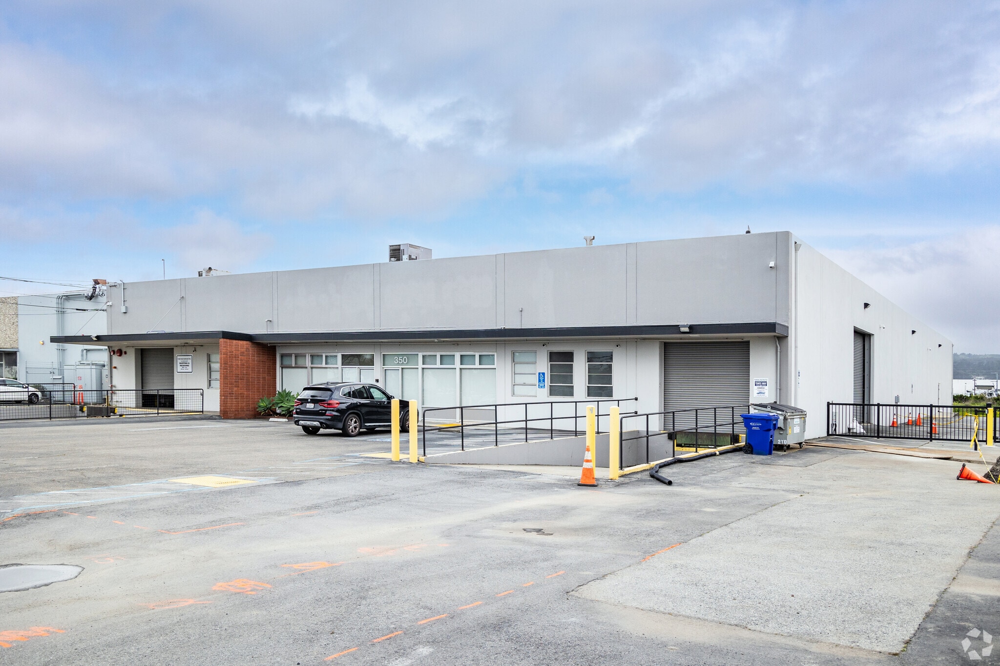 350 Harbor Way, South San Francisco, CA for lease Primary Photo- Image 1 of 6