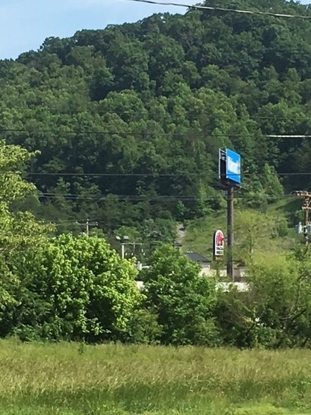 Balltown Rd, Williamsburg, KY for sale - Building Photo - Image 1 of 1