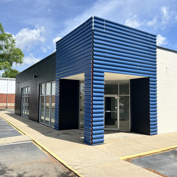 2101 Main St, Columbia, SC for lease - Building Photo - Image 2 of 6