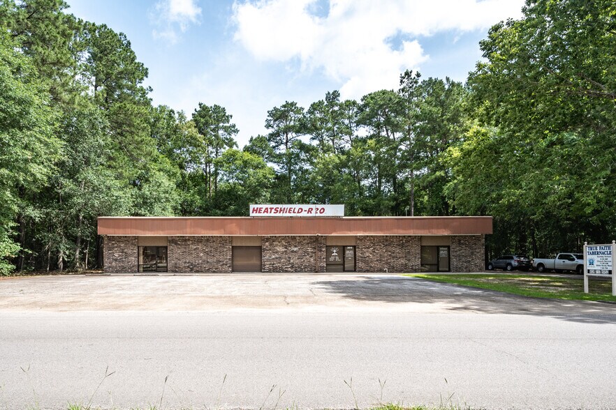 2615 Appian Way, New Caney, TX for sale - Primary Photo - Image 1 of 1