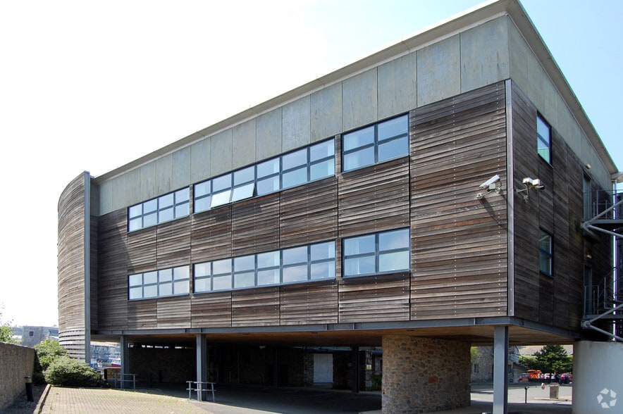 24 Sutton Rd, Plymouth for lease - Building Photo - Image 2 of 4