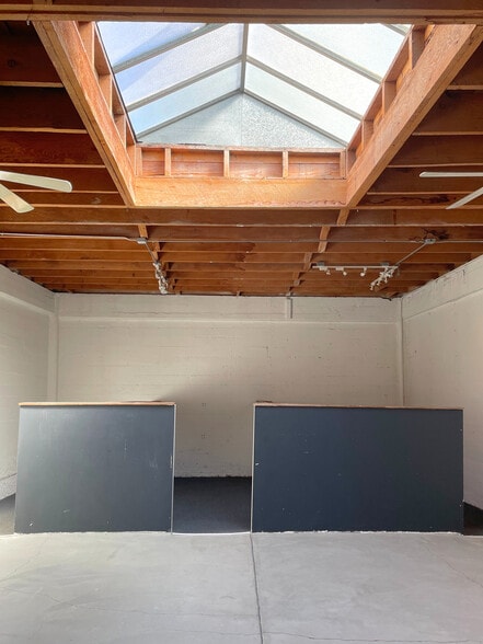 237 Clara St, San Francisco, CA for sale - Interior Photo - Image 1 of 14