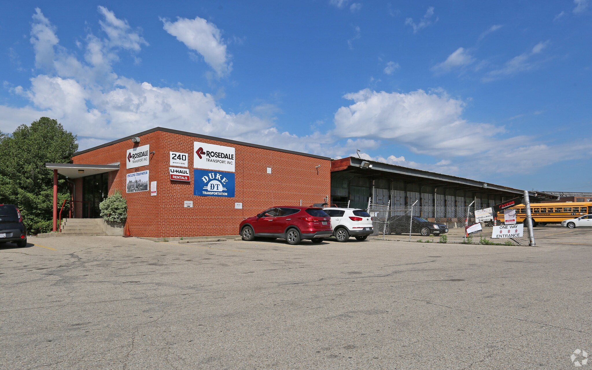 240 W North Bend Rd, Cincinnati, OH for sale Primary Photo- Image 1 of 1