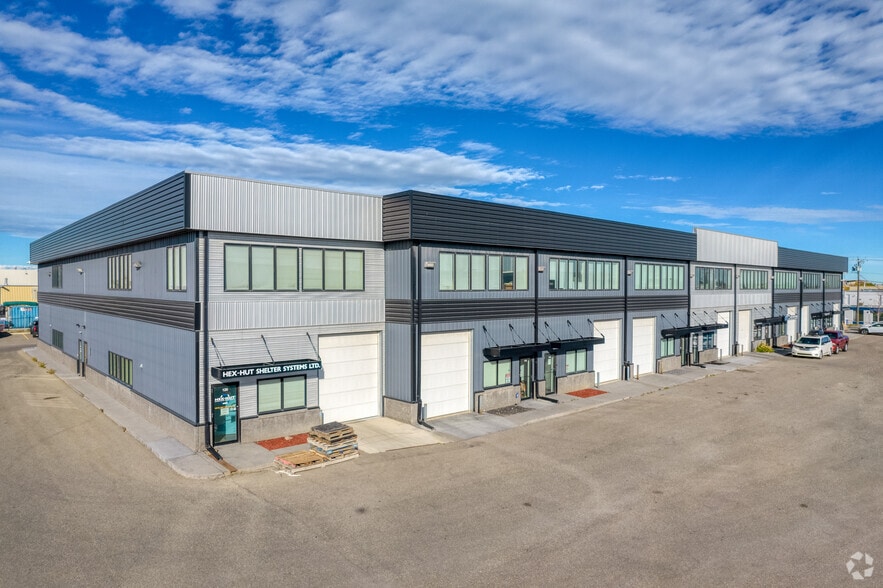 2719 7th Ave NE, Calgary, AB for sale - Building Photo - Image 1 of 1