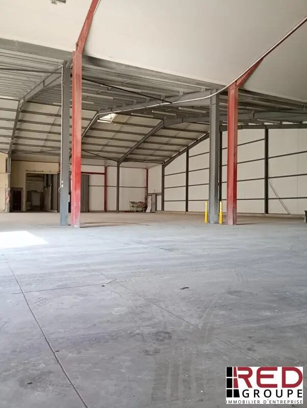 Industrial in Cavaillon for lease Interior Photo- Image 1 of 10