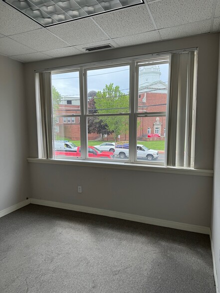 111 East Ave, Norwalk, CT for lease - Interior Photo - Image 2 of 9