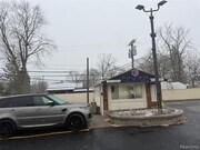 32405 Ford Rd, Garden City MI - Retail Space