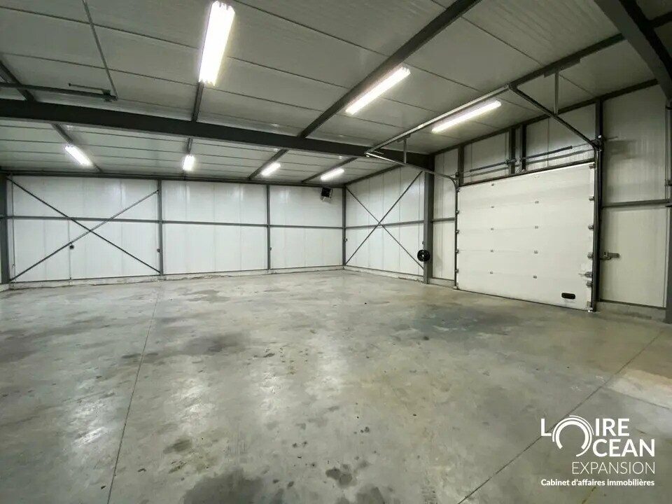 Flex in Le Pallet for lease Interior Photo- Image 1 of 11