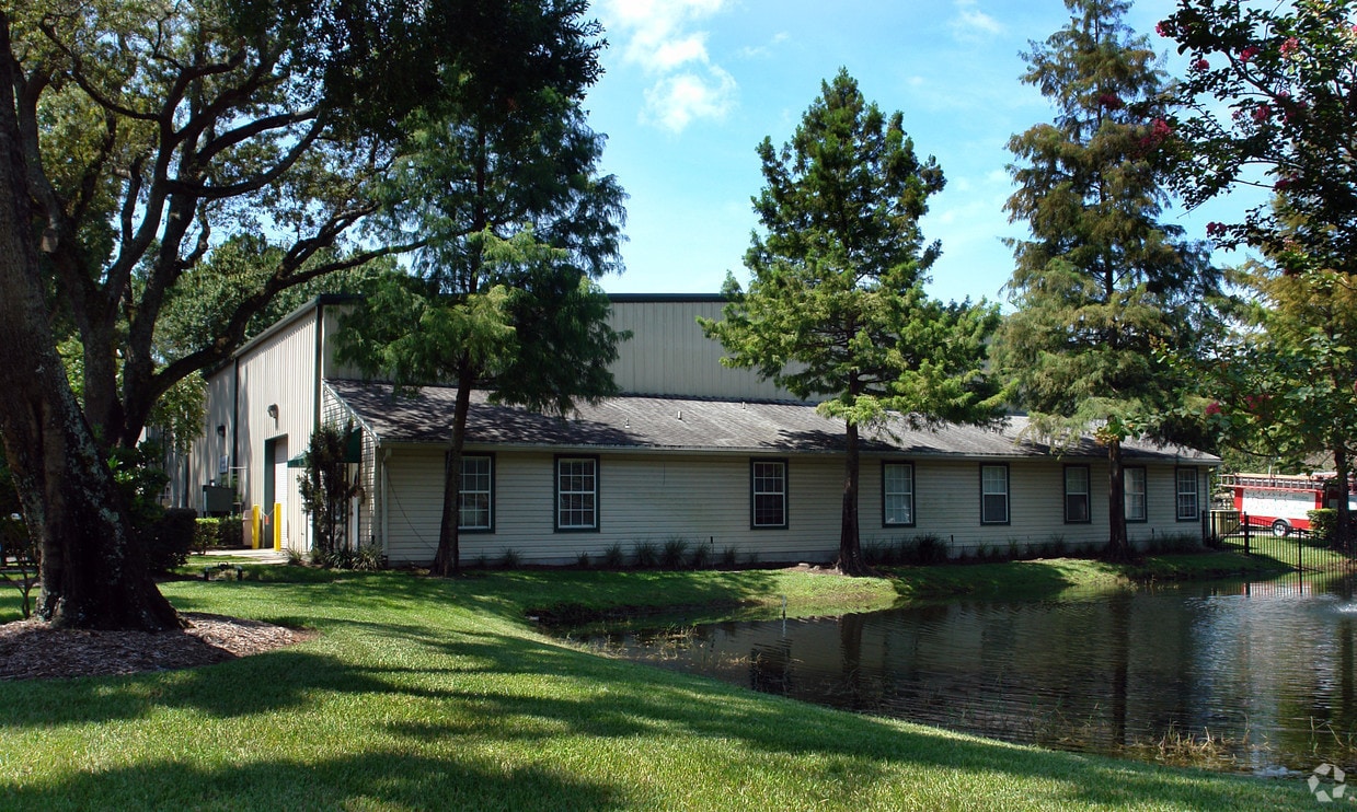 4656 Collins Rd, Jacksonville, FL for lease Primary Photo- Image 1 of 20