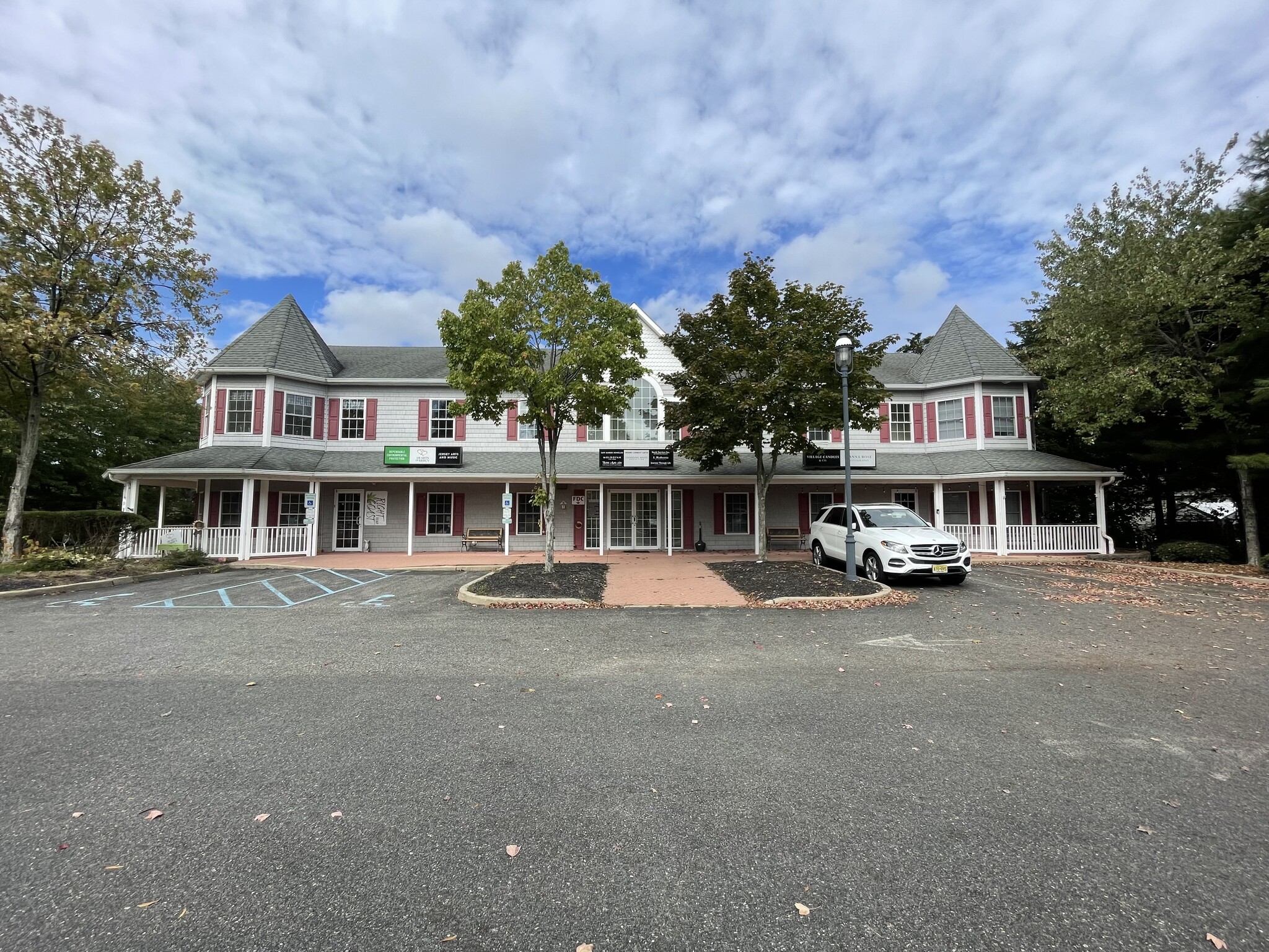 364 N Main St, Manahawkin, NJ for lease Primary Photo- Image 1 of 13