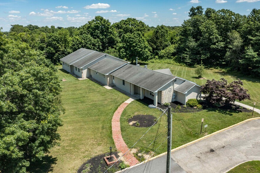 538 Beckett Rd, Logan Township, NJ 08085