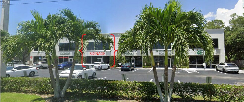 2043-2069 Trade Center Way, Naples, FL for lease - Building Photo - Image 1 of 9