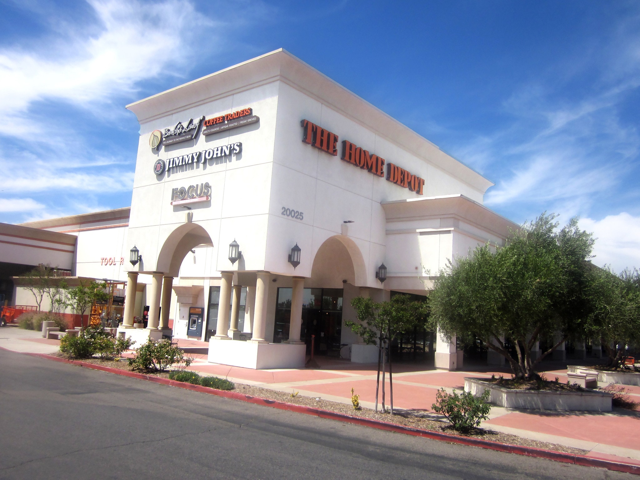 20021-20025 Lake Forest Dr, Lake Forest, CA for lease Building Photo- Image 1 of 7