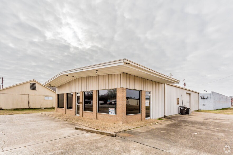 420 Dupree Dr, Jacksonville, AR 72076