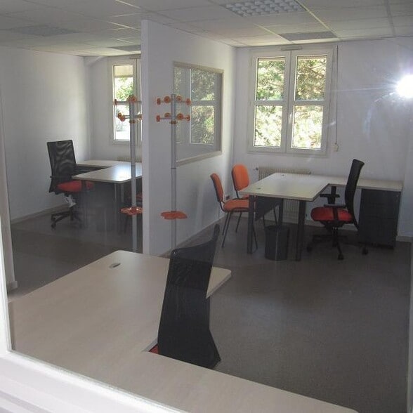 Office in Belfort for lease - Interior Photo - Image 2 of 7