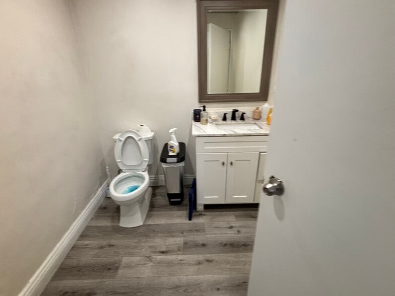 1414 Pacific Coast Hwy, Hermosa Beach, CA for lease - Building Photo - Image 3 of 24