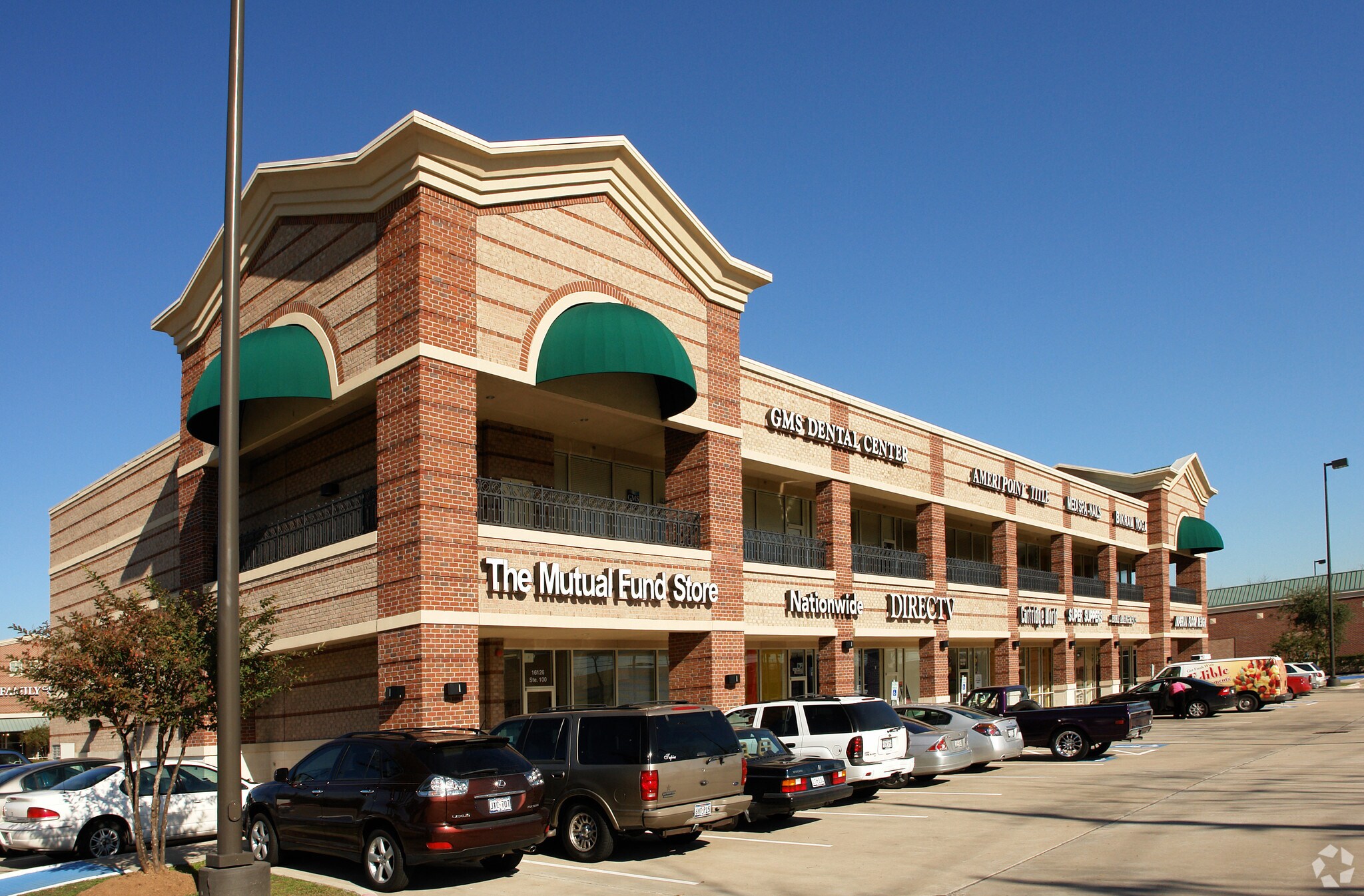 16126 Southwest Fwy, Sugar Land, TX 77479 Town Center Plaza Lakeside