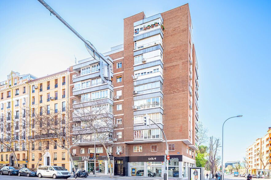 Calle Ríos Rosas, 2, Madrid, Madrid for sale - Building Photo - Image 2 of 2