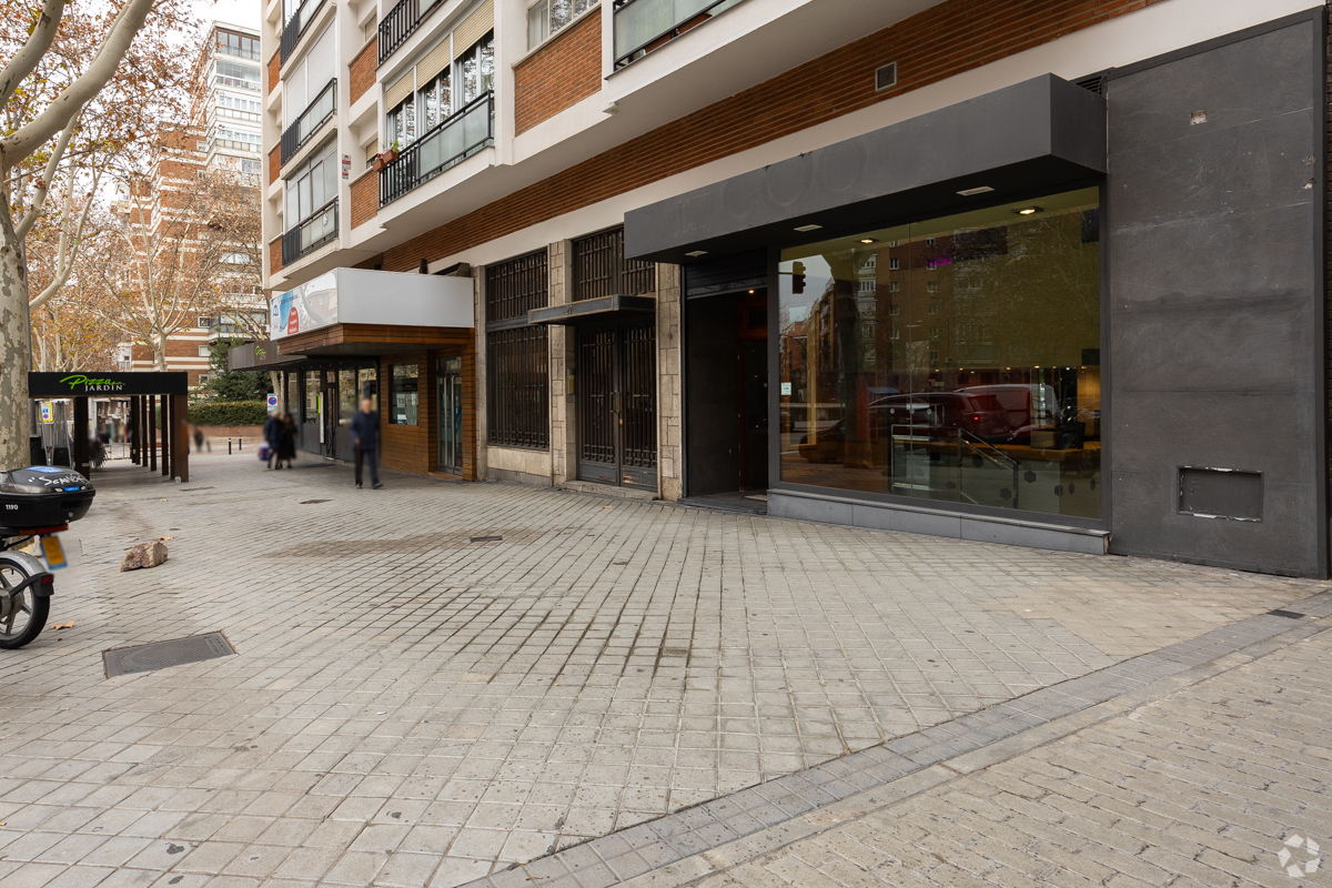 Paseo De San Francisco De Sales, 27, Madrid, MAD 28003 -  -  - Interior Photo - Image 1 of 40