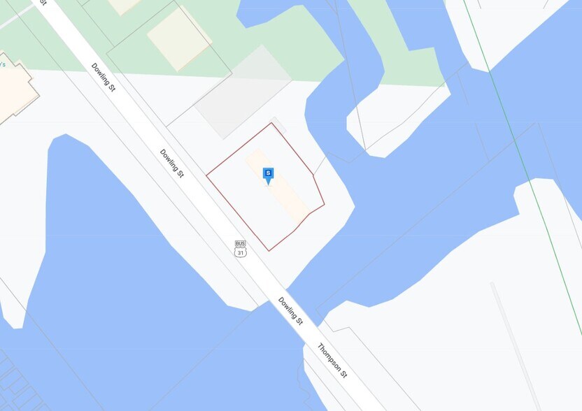 4454 Dowling St, Montague, MI 49437