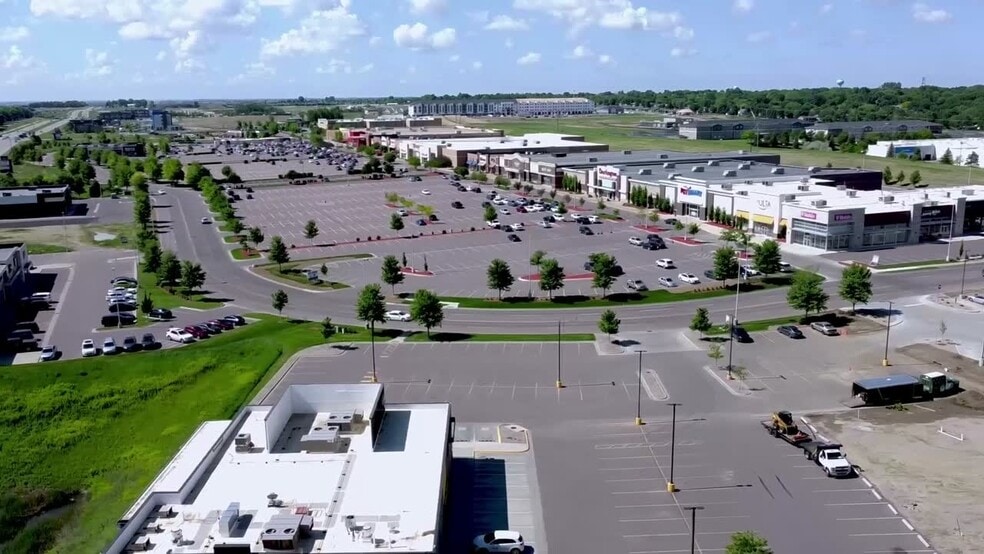 5800 E 26th St, Sioux Falls, SD for sale - Commercial Listing Video - Image 2 of 19