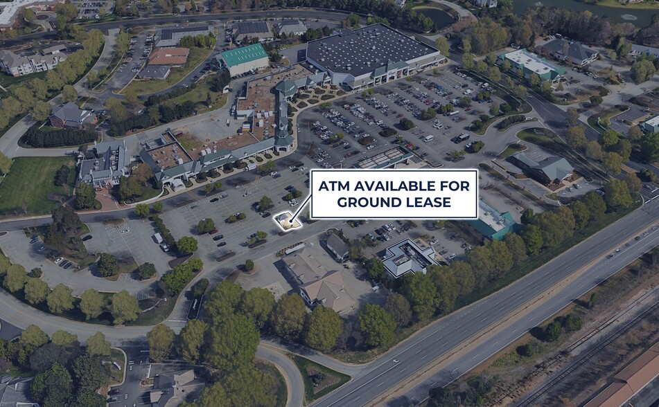 11440 W Huguenot Rd, Midlothian, VA for lease - Building Photo - Image 1 of 2